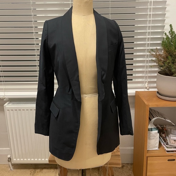 Aritzia Babaton Blazer - Picture 1 of 1